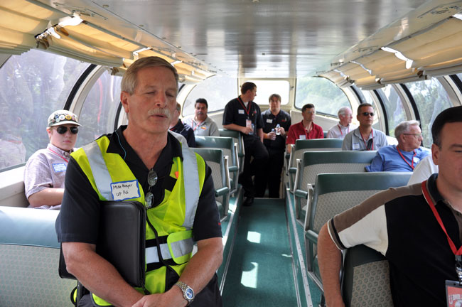 CNW-Mike-Meyer-railroad-cop-since-1977.jpg - Mike Meyer - a C&NW Police Officer since 1977.
