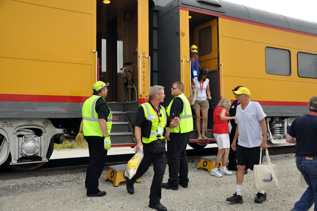 Sheldon,-Mike-Meyer,-Mark-Peterson.jpg - In the yellow vests are Sheldon Soldwisch, Mike Meyer & Mark Peterson.
