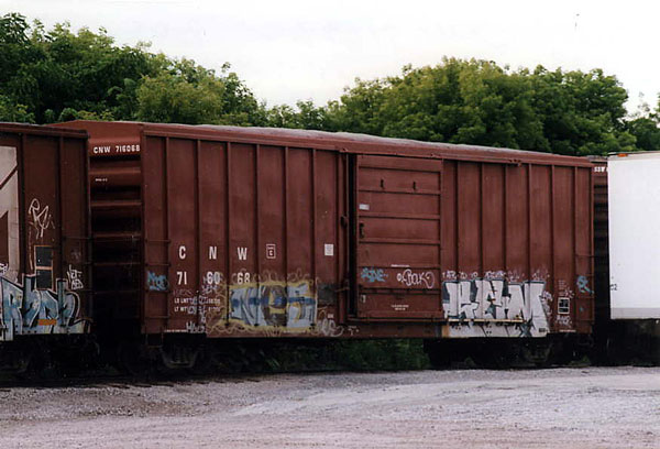 151.jpg - C&NW Box Car 716068 with a load for the American Salt Co., Kenosha, WI, July 2009.