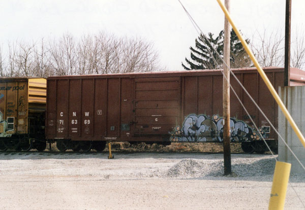 136.jpg - C&NW Box Car 716369 on the Old Siding, Bain, WI, April 2009.