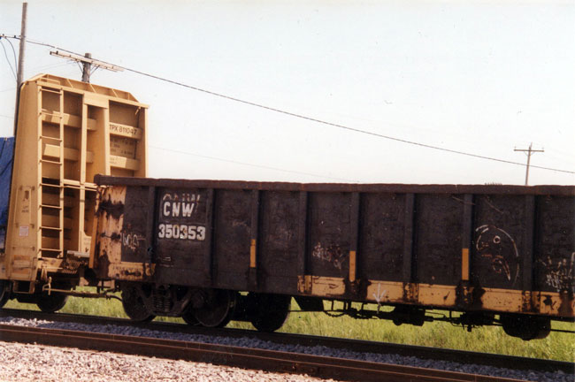 188.jpg - C&NW Gondola on an extra east at Rochelle, IL, July 2010.