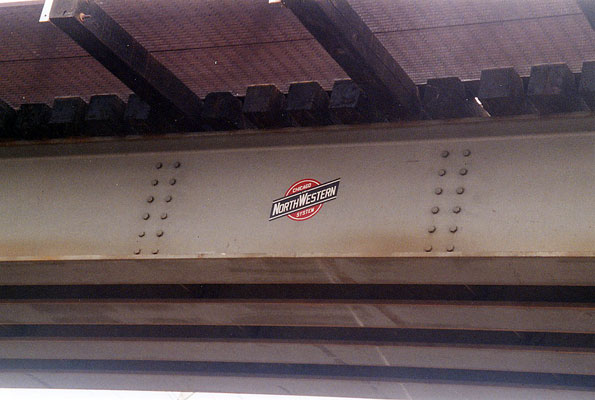 198.jpg - The C&NW is still there in April 2011.  This is the Illinois side near U.S. Highway 34.