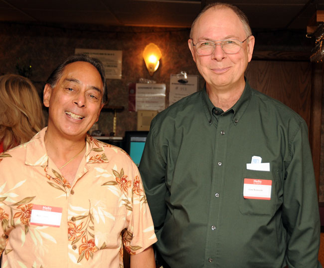 Chicago,-Sept.-24,-2011-023.jpg - Hans Llanes & Gene Krawczyk.