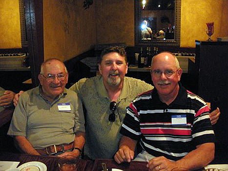 P1290498.jpg - Geno Harris, Bill Smith & Jerry Harris.