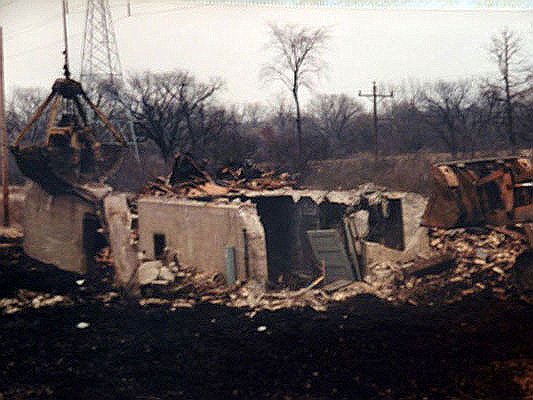 rrdays-006.jpg - Demolition of Tower KO - about 1989 or 1990.